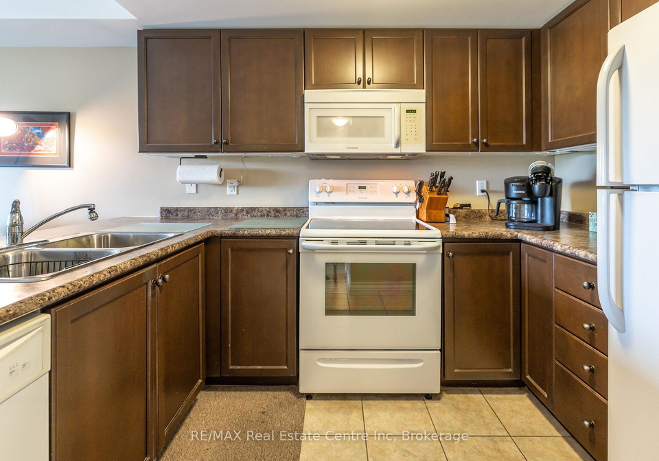 645-st-david-street-s-s-centre-wellington-ontario-x12328656
