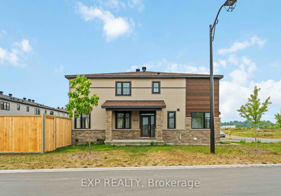 729-doneraile-walk-ottawa-ontario-x12328795