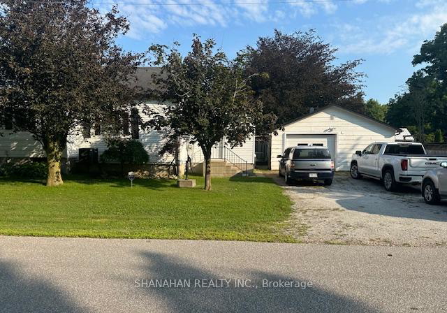 3195-river-street-brooke-alvinston-ontario-x12328859