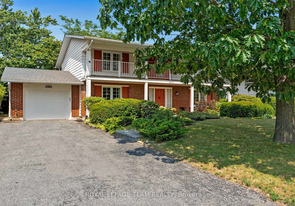 1875-kilborn-avenue-ottawa-ontario-x12328873