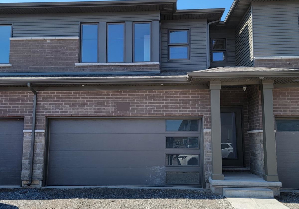 4552-portage-parkway-niagara-falls-ontario-x12328998