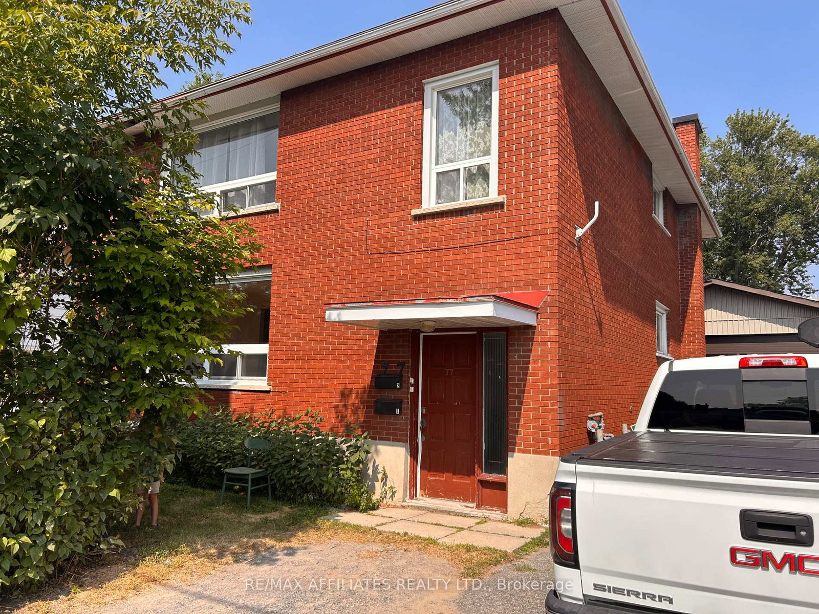77-burland-street-ottawa-ontario-x12329028