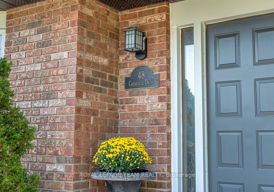 48-cedarhill-drive-ottawa-ontario-x12329086