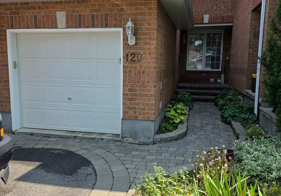 120-woliston-crescent-kanata-ontario-x12329141