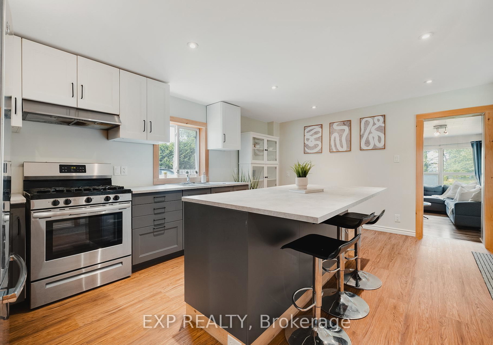 275-clayton-street-e-north-perth-ontario-x12329272