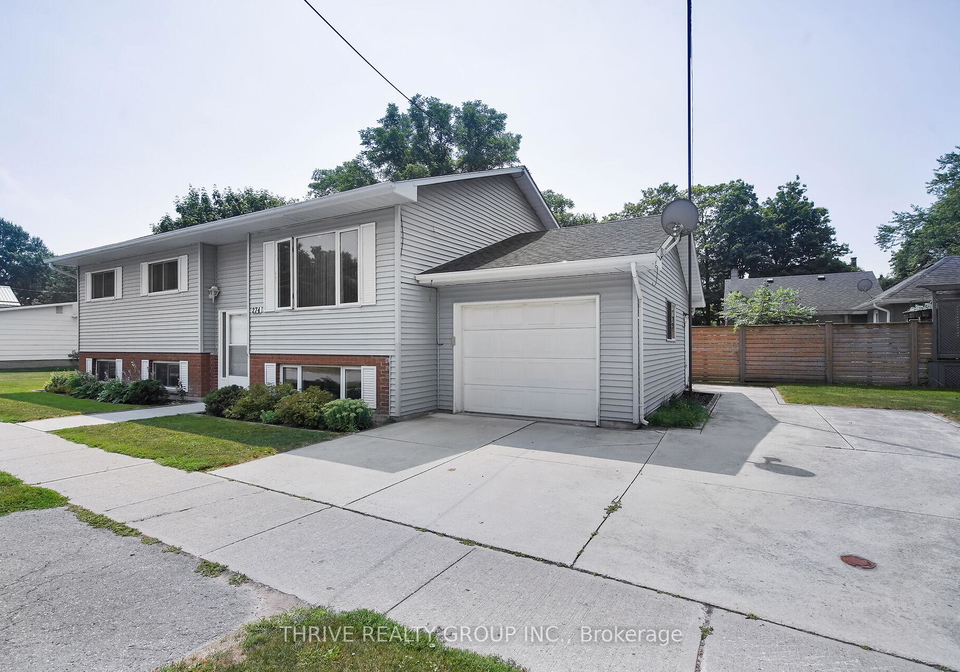 274-station-street-north-middlesex-ontario-x12329296