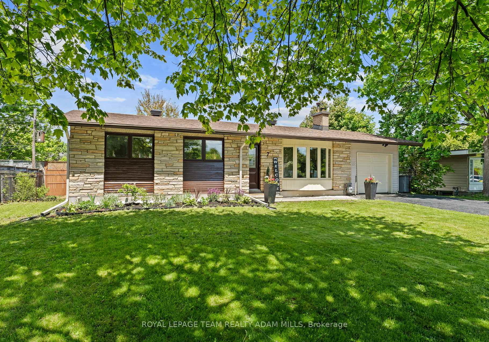 7-elterwater-avenue-ottawa-ontario-x12329447