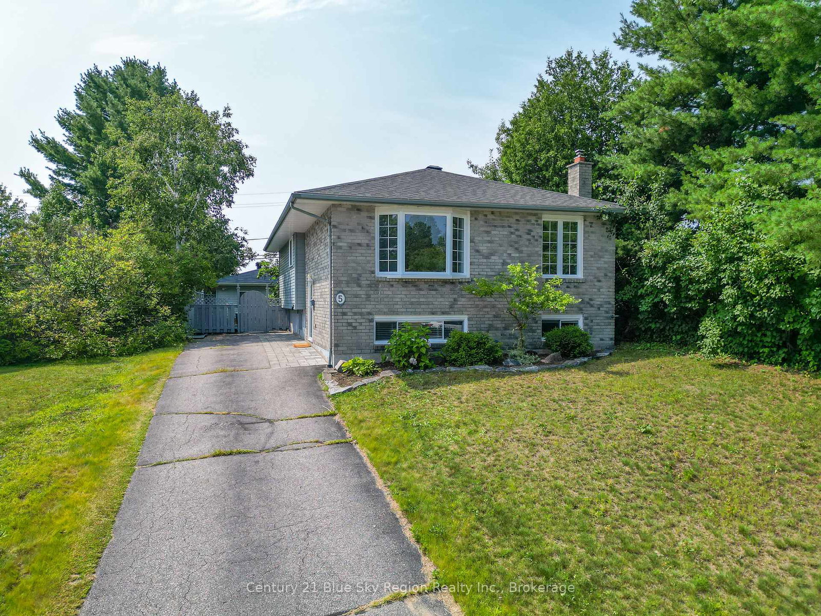 5-merlin-avenue-north-bay-ontario-x12329479
