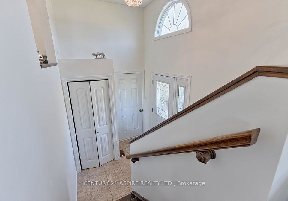 16-winfield-street-petawawa-ontario-x12329670