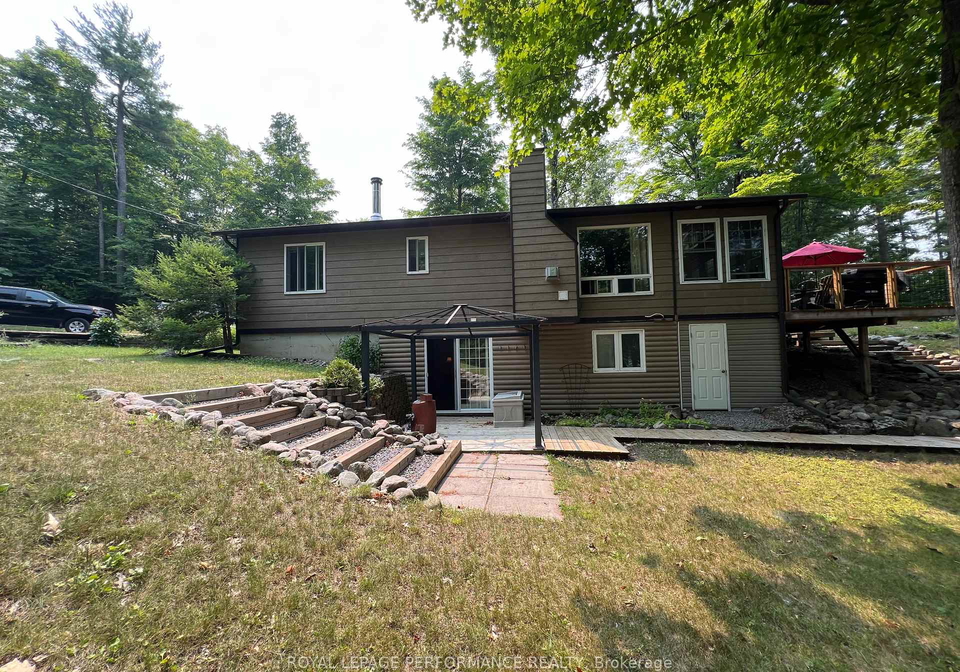 126-lacourse-lane-lanark-highlands-ontario-x12329767