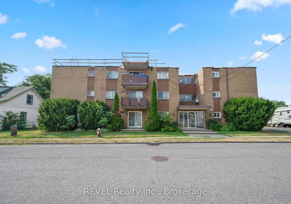 5964-barker-street-niagara-falls-ontario-x12329882