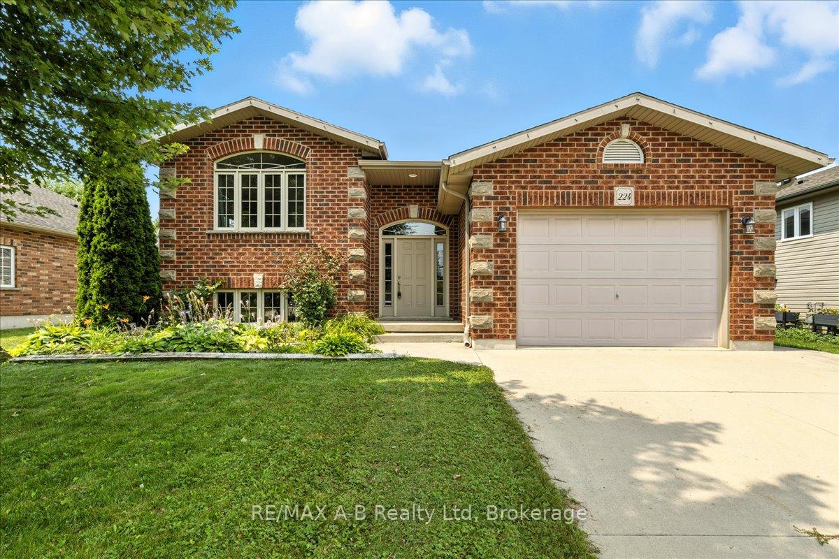 224-napier-street-west-perth-ontario-x12329992