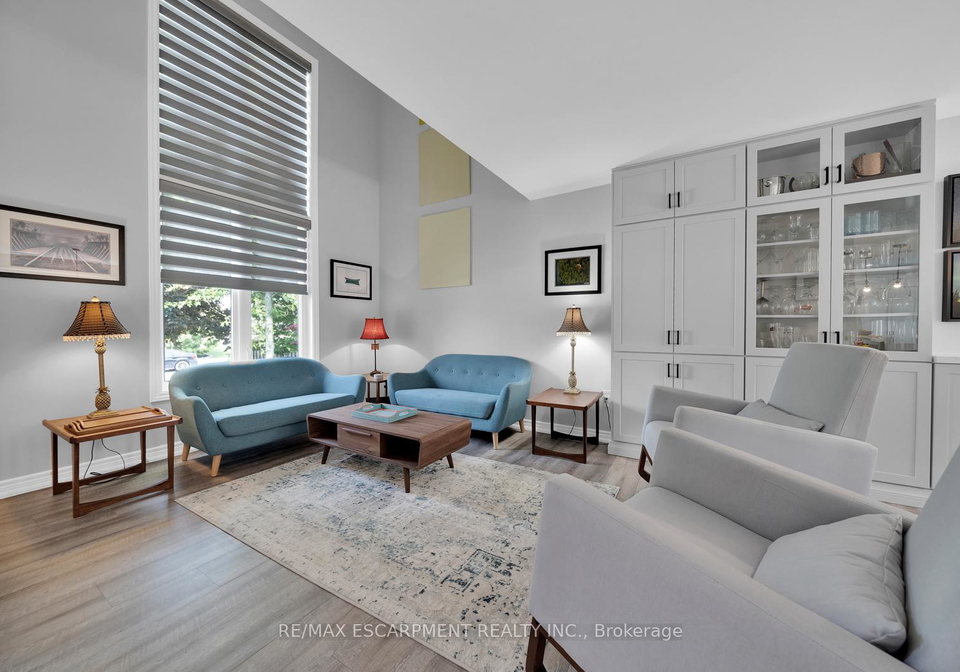 3-clansman-crescent-haldimand-ontario-x12330098