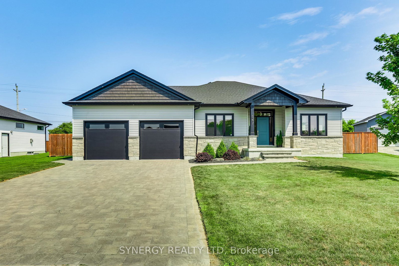 547-scenic-court-warwick-ontario-x12330109