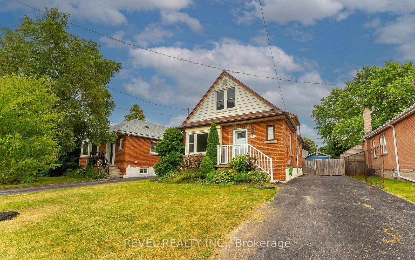 9-east-41st-street-hamilton-ontario-x12330274
