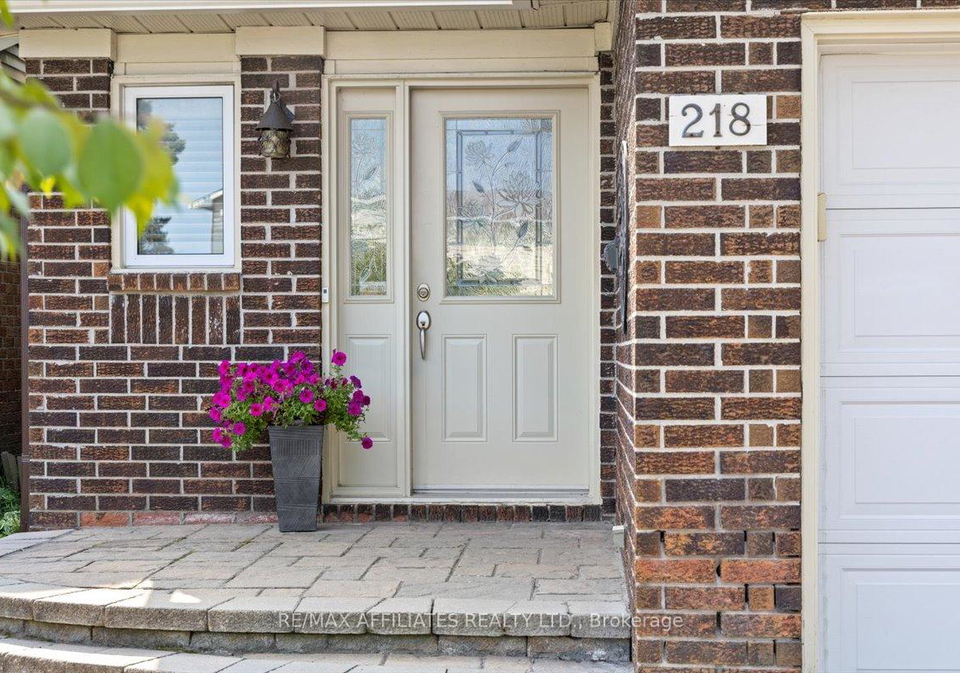 218-mccurdy-drive-kanata-ontario-x12330308