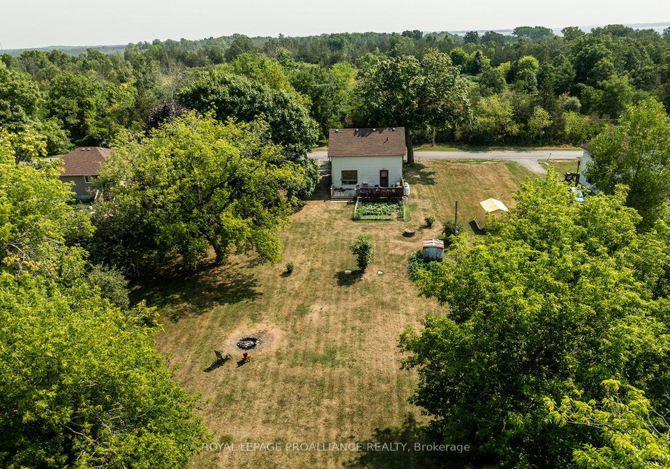 72-doxtator-drive-belleville-ontario-x12330438