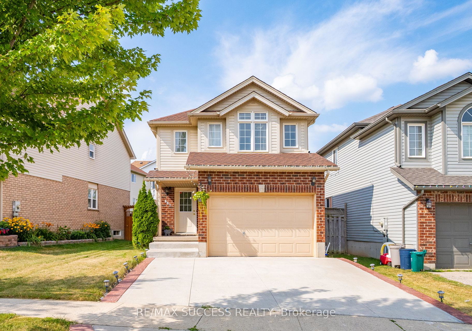682-activa-avenue-kitchener-ontario-x12330509