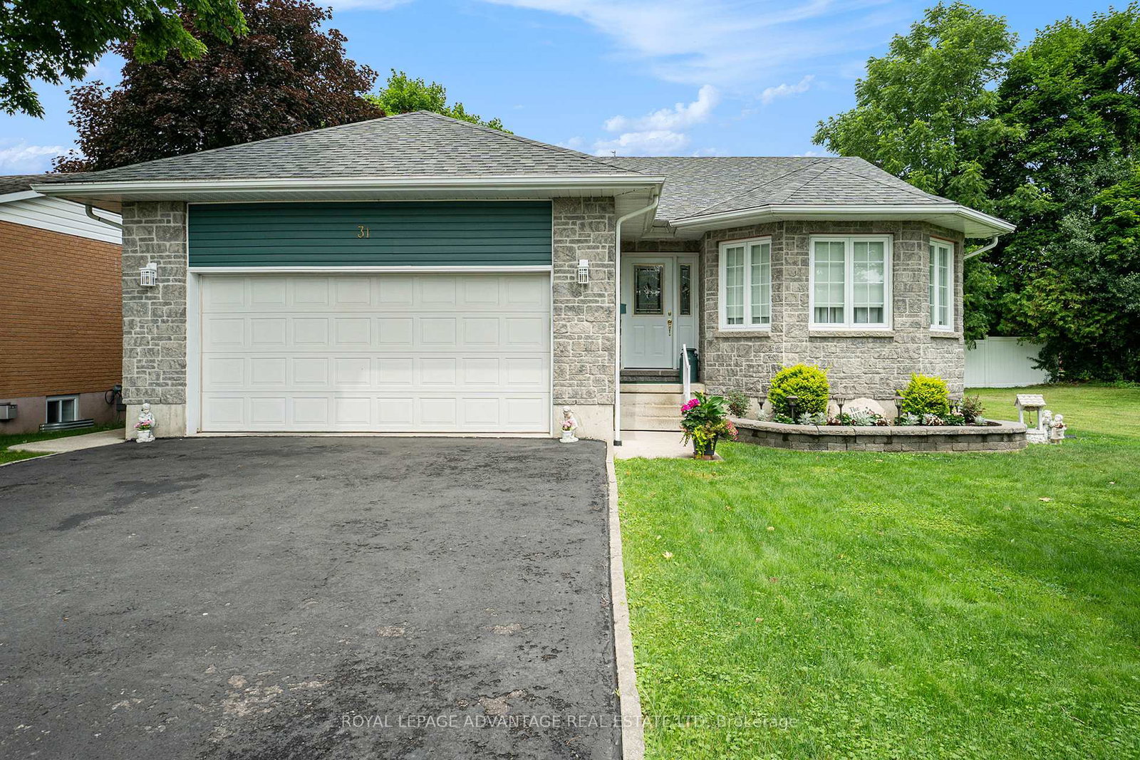 31-george-avenue-perth-ontario-x12330530