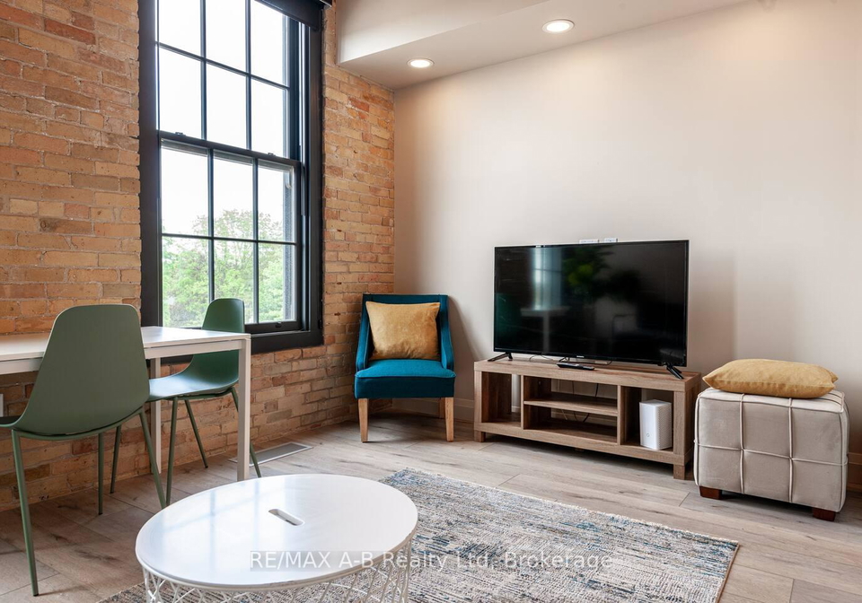 245-downie-street-stratford-ontario-x12330599