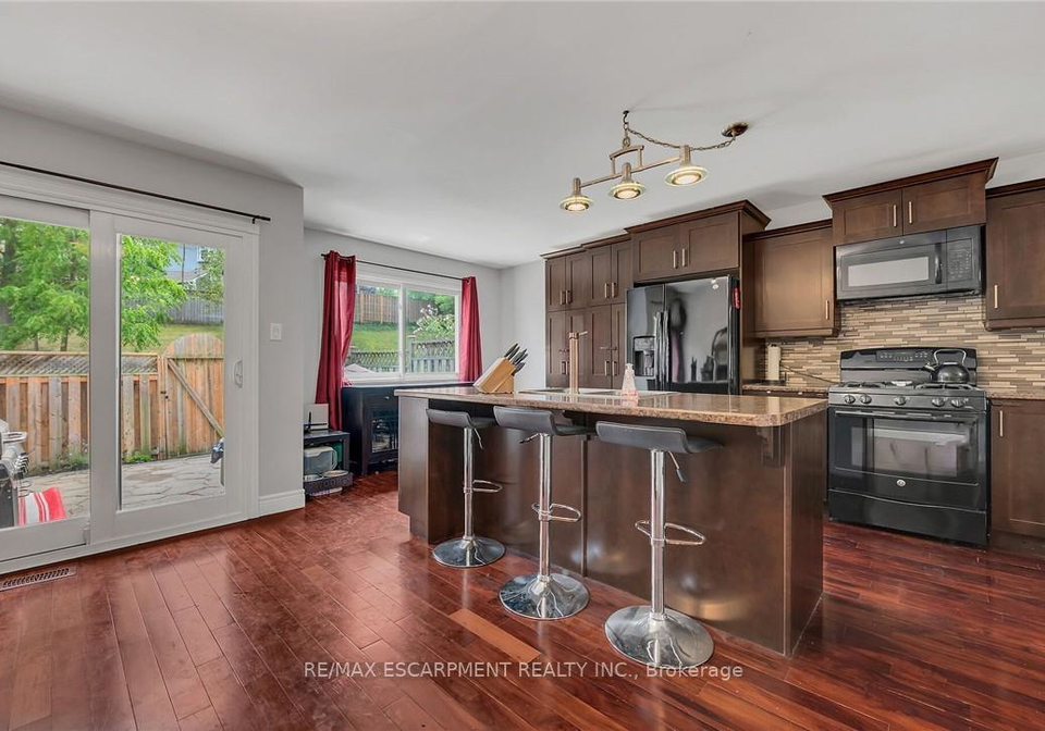 26-moss-boulevard-hamilton-ontario-x12330716