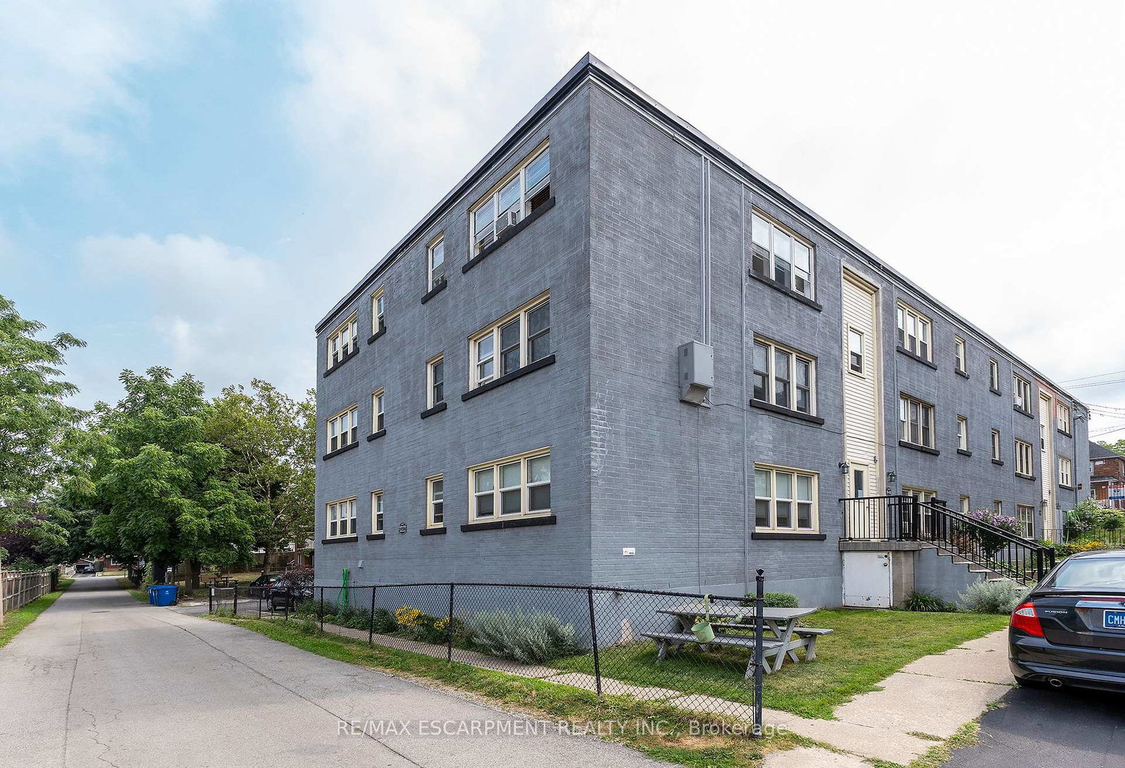 1759-king-street-e-hamilton-ontario-x12330749