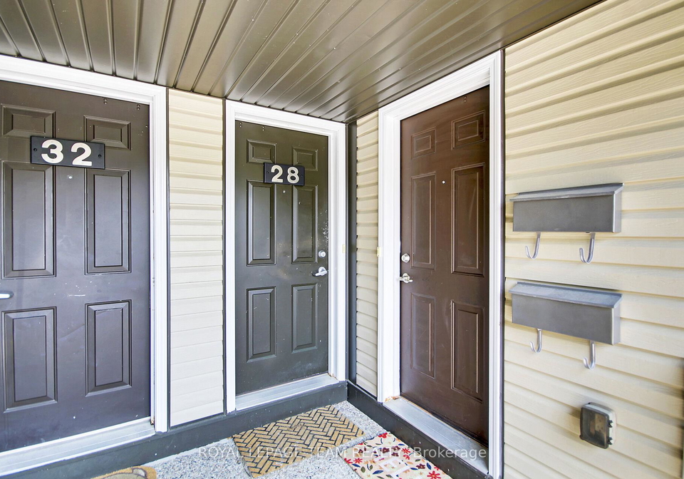 26-argent-private-kanata-ontario-x12330814