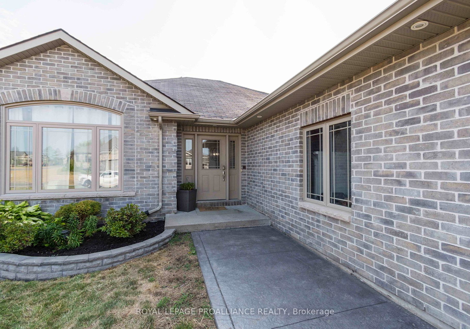 17-rosewood-drive-quinte-west-ontario-x12330839