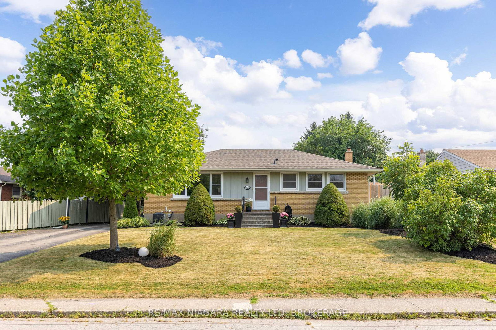 6000-mayfair-drive-niagara-falls-ontario-x12330909