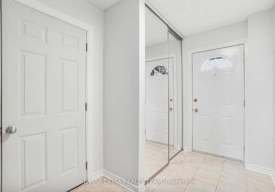 2115-erinbrook-crescent-ottawa-ontario-x12331047