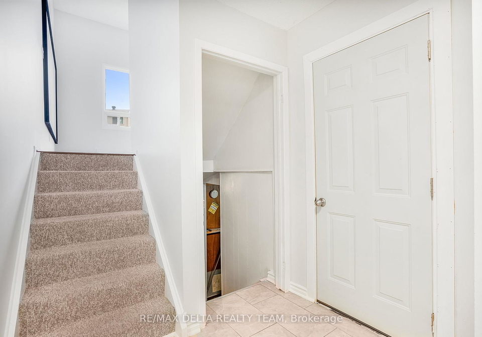 2115-erinbrook-crescent-ottawa-ontario-x12331047
