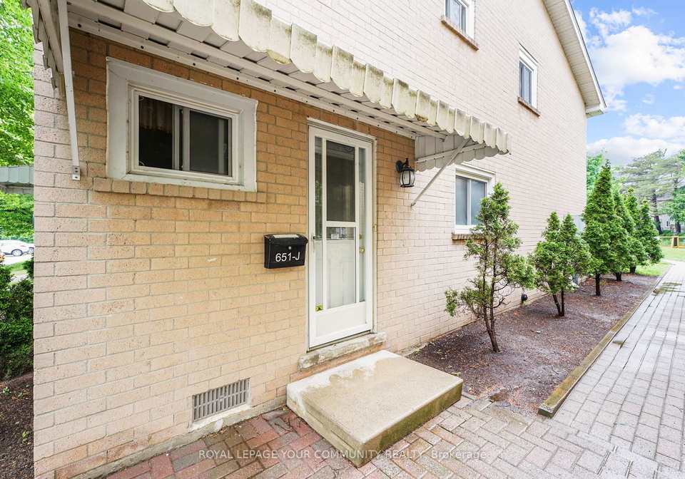 651-albert-street-waterloo-ontario-x12331116