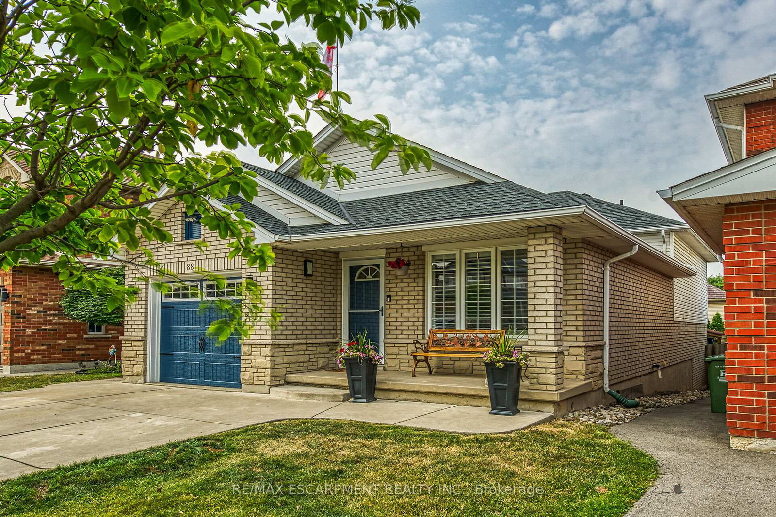 88-redfern-avenue-hamilton-ontario-x12331180