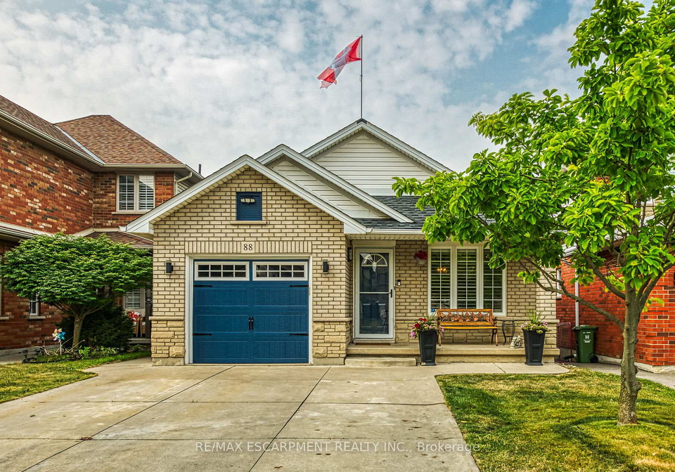88-redfern-avenue-hamilton-ontario-x12331180