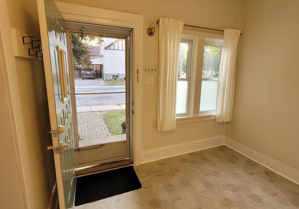 335-albert-street-belleville-ontario-x12331430