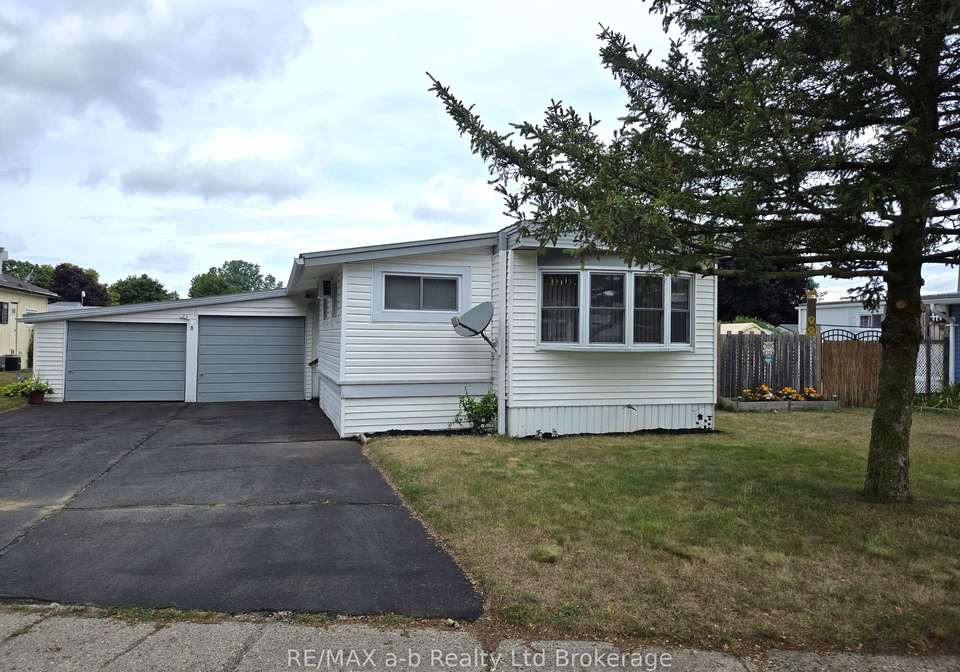 8-third-street-norfolk-ontario-x12331445