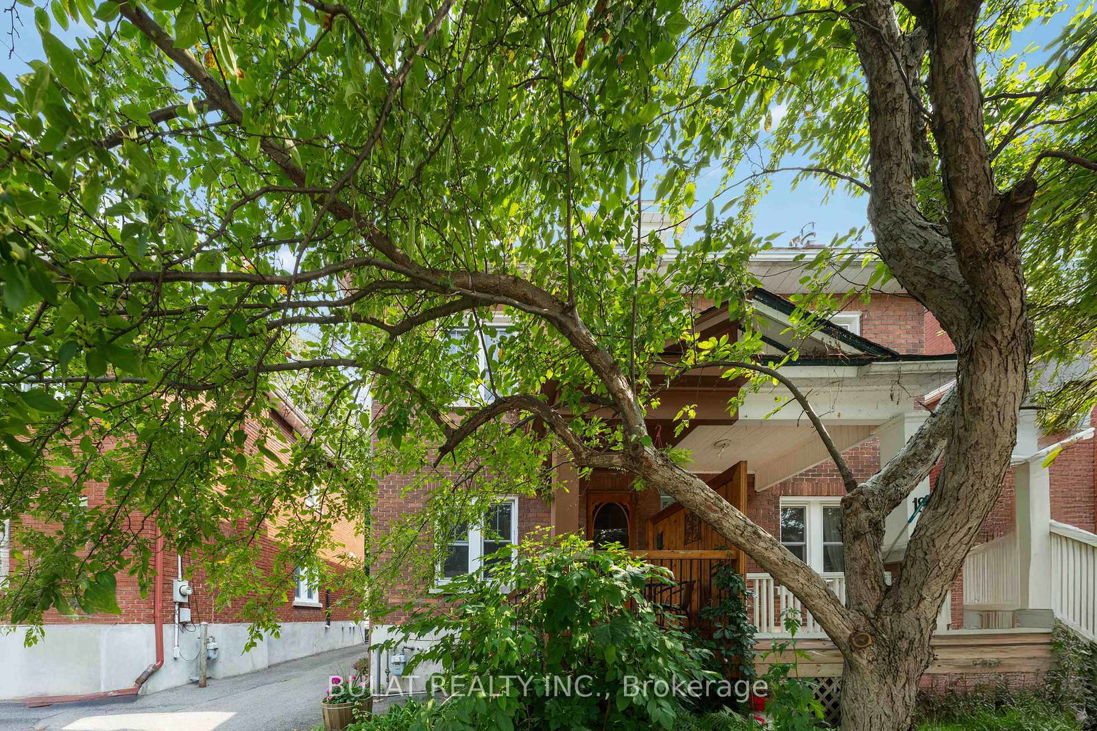 16-foster-street-ottawa-ontario-x12331570