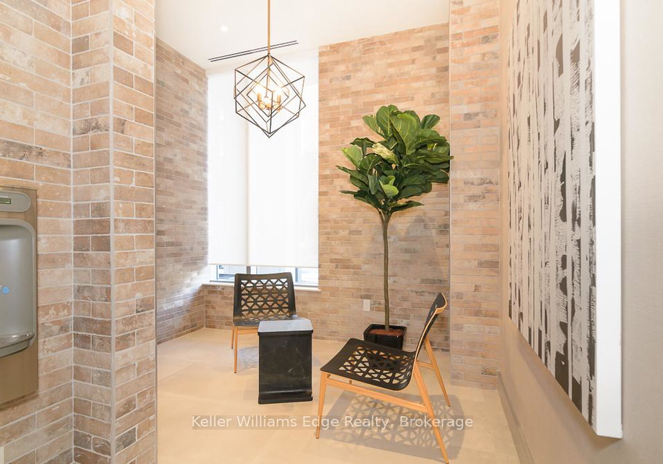 212-king-william-street-hamilton-ontario-x12331594