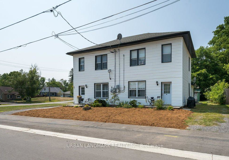 40-42-st-peters-street-madoc-ontario-x12331893