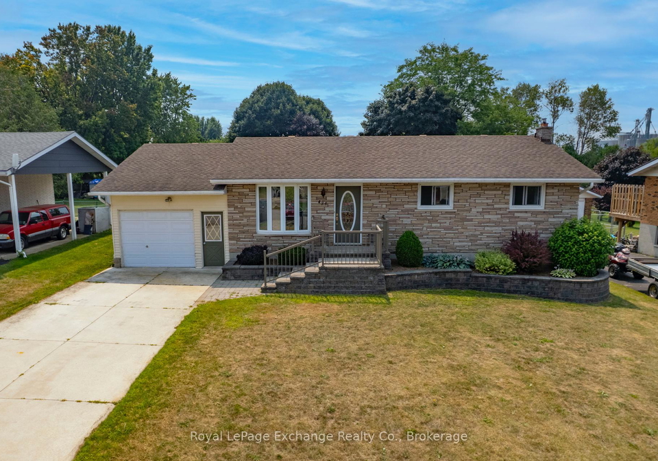 426-elgin-street-huron-kinloss-ontario-x12331944