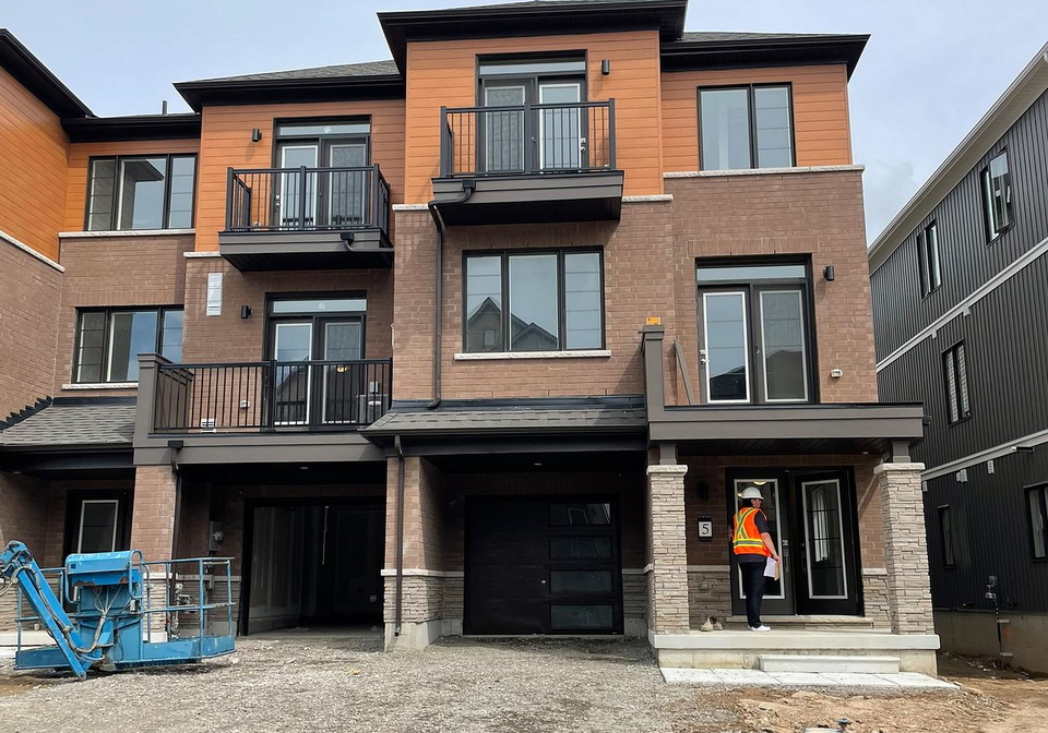 5-kensington-road-haldimand-ontario-x12332069