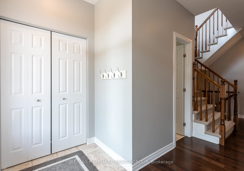 217-fountainhead-drive-ottawa-ontario-x12332156