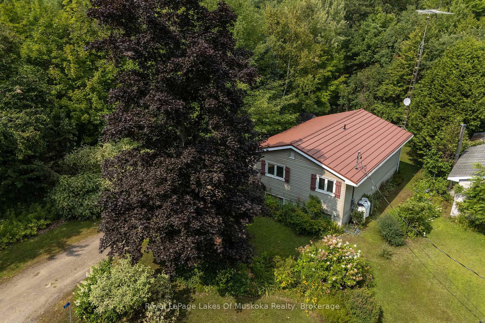 21-harris-street-muskoka-lakes-ontario-x12332237