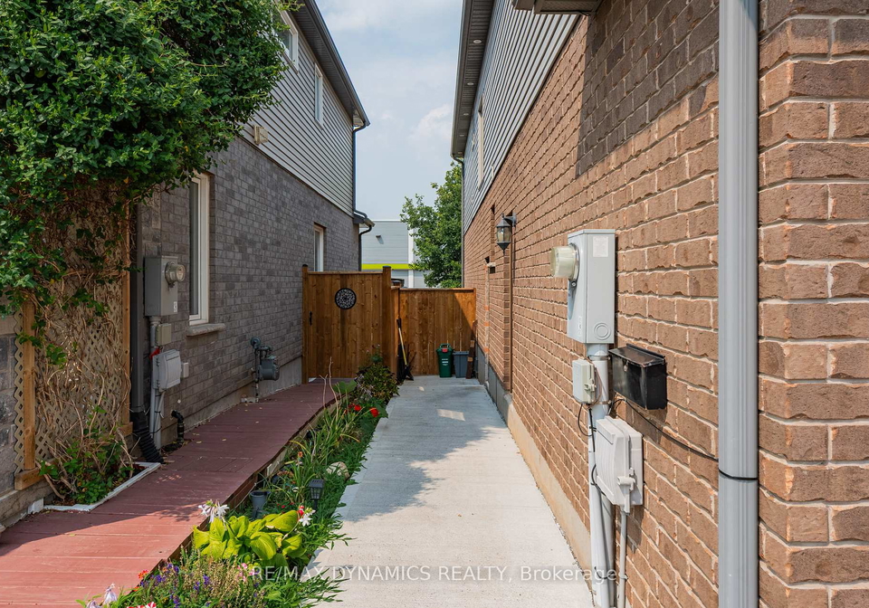 8417-jeffrey-court-niagara-falls-ontario-x12332262