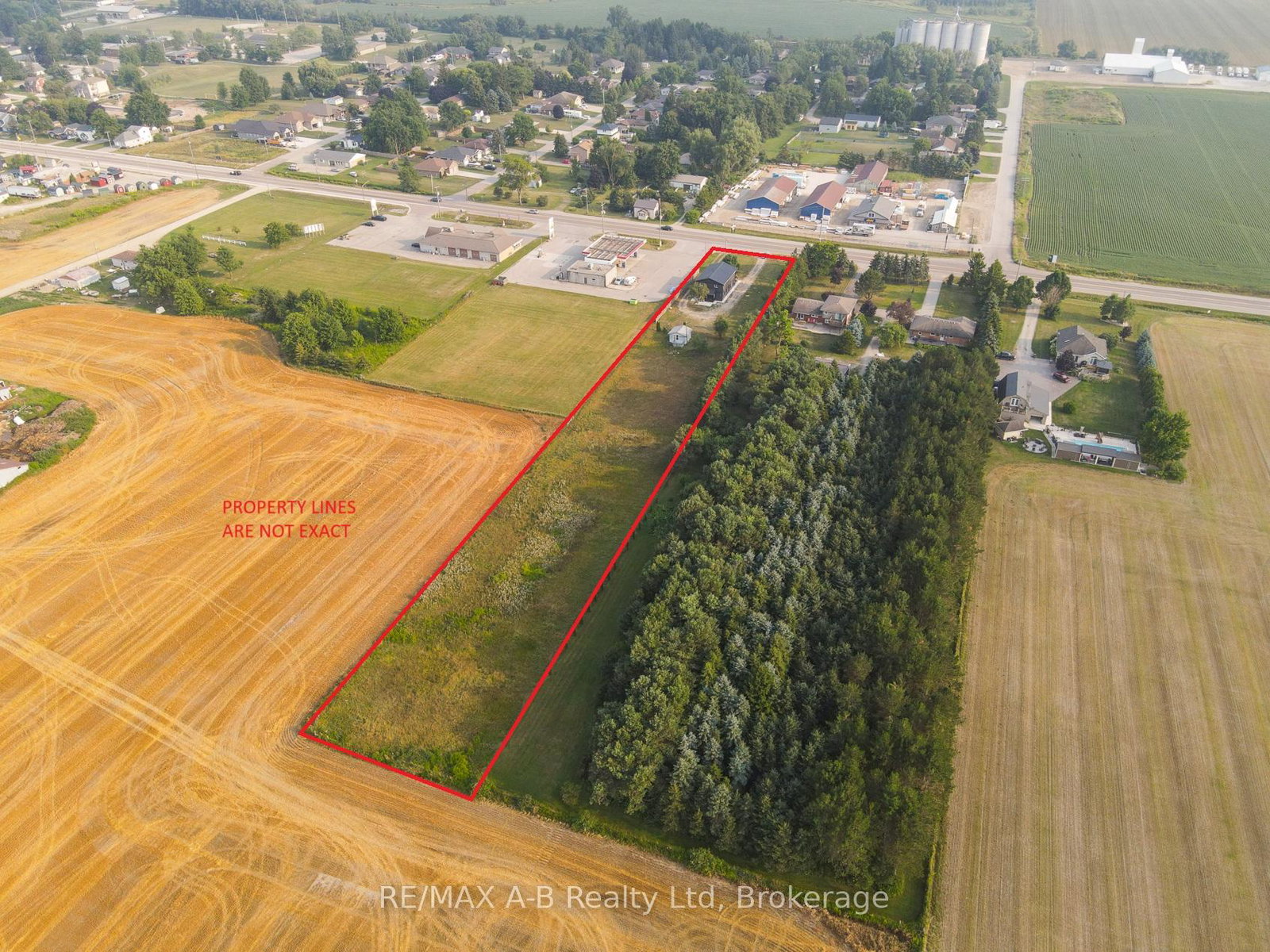 2274-34-line-perth-east-ontario-x12332267