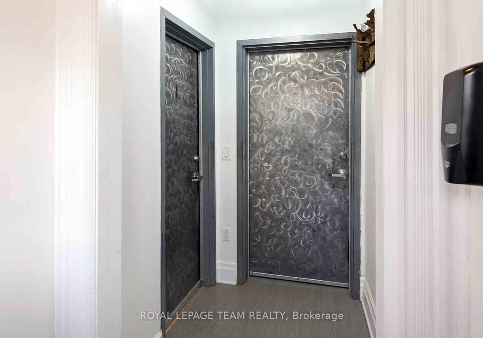 7maclaren-street-ottawa-ontario-x12332280
