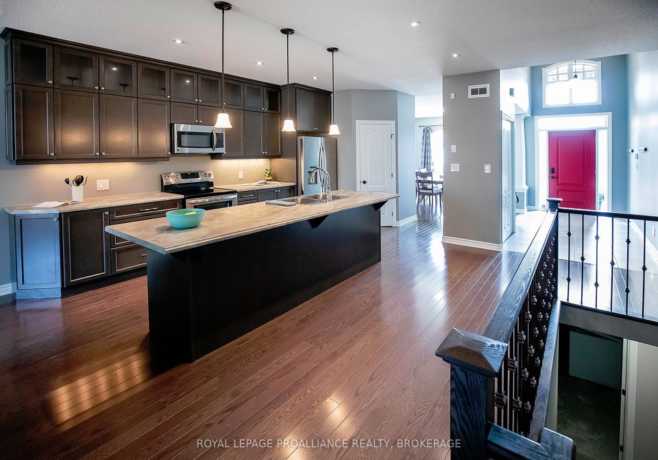 823-augusta-drive-kingston-ontario-x12332366