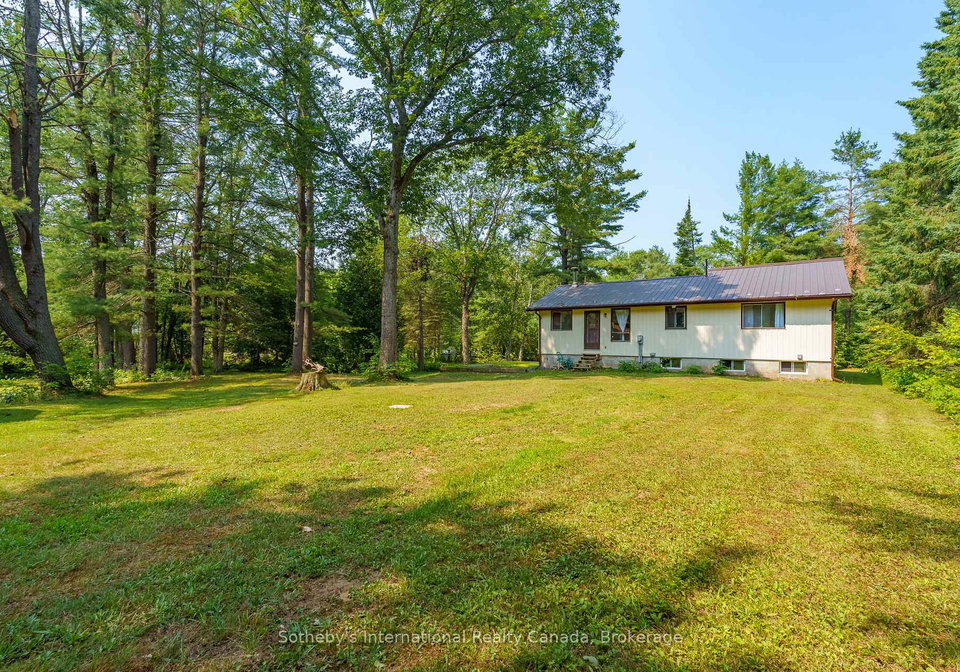 1114-winhara-road-gravenhurst-ontario-x12332413