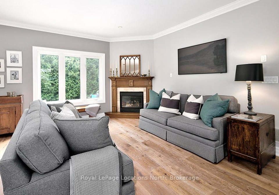 7-pyatt-court-blue-mountains-ontario-x12332548