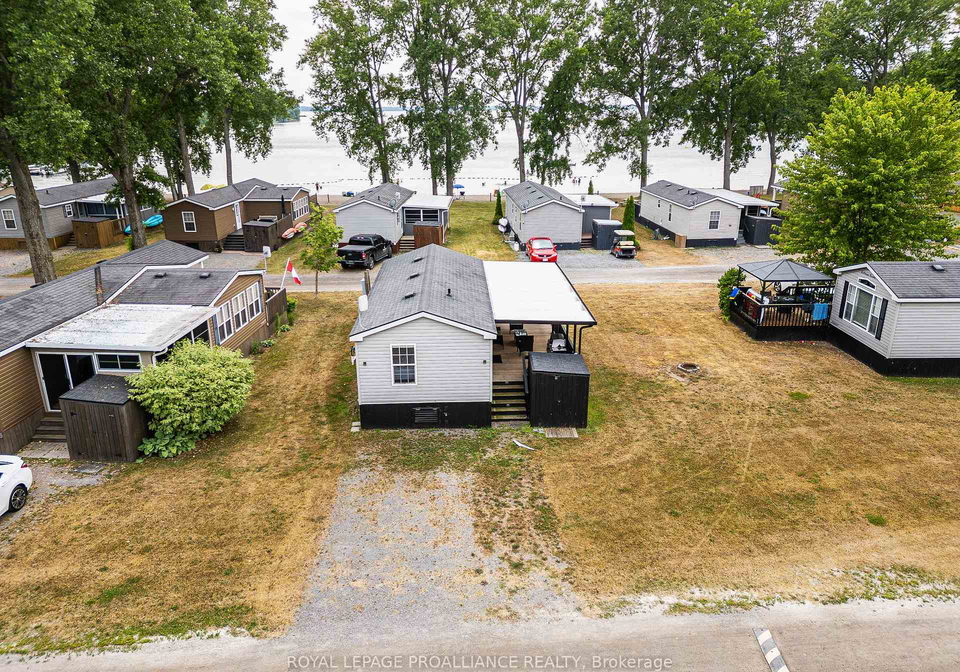 486-county-road-18-prince-edward-county-ontario-x12332725